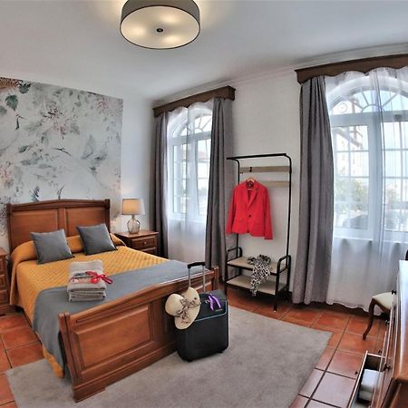 Apartamentos Francisco Martins فيلا فرانكا دو كامبو المظهر الخارجي الصورة